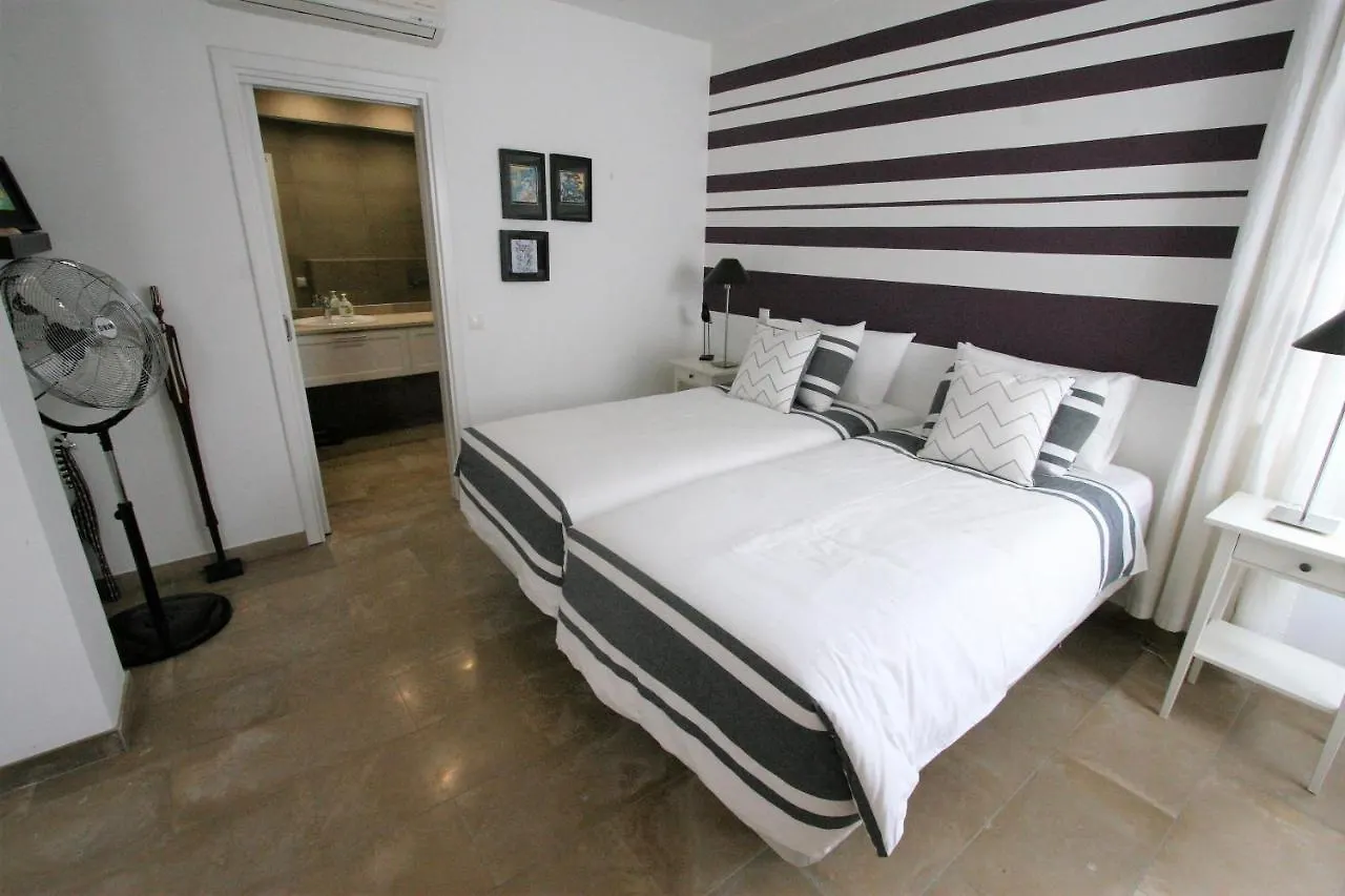 Casa Ameixeira Ferragudo  Holiday home